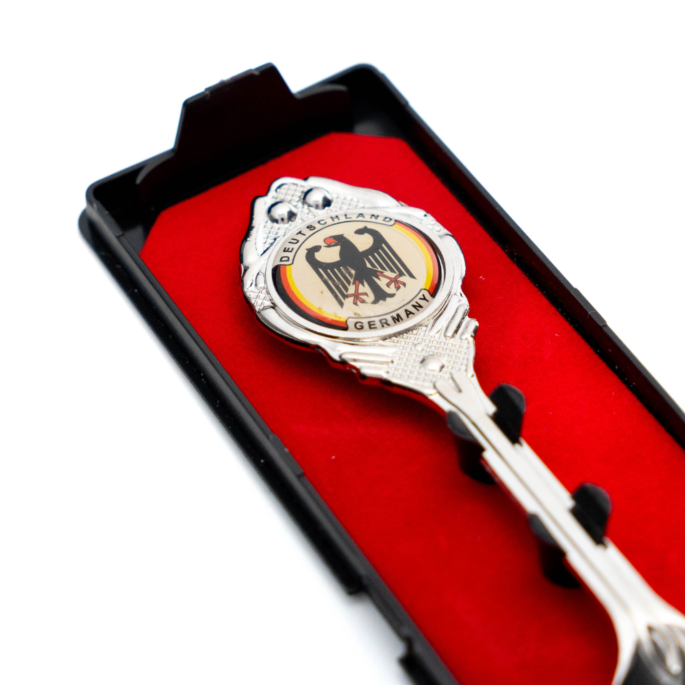 Spoon Eagle round