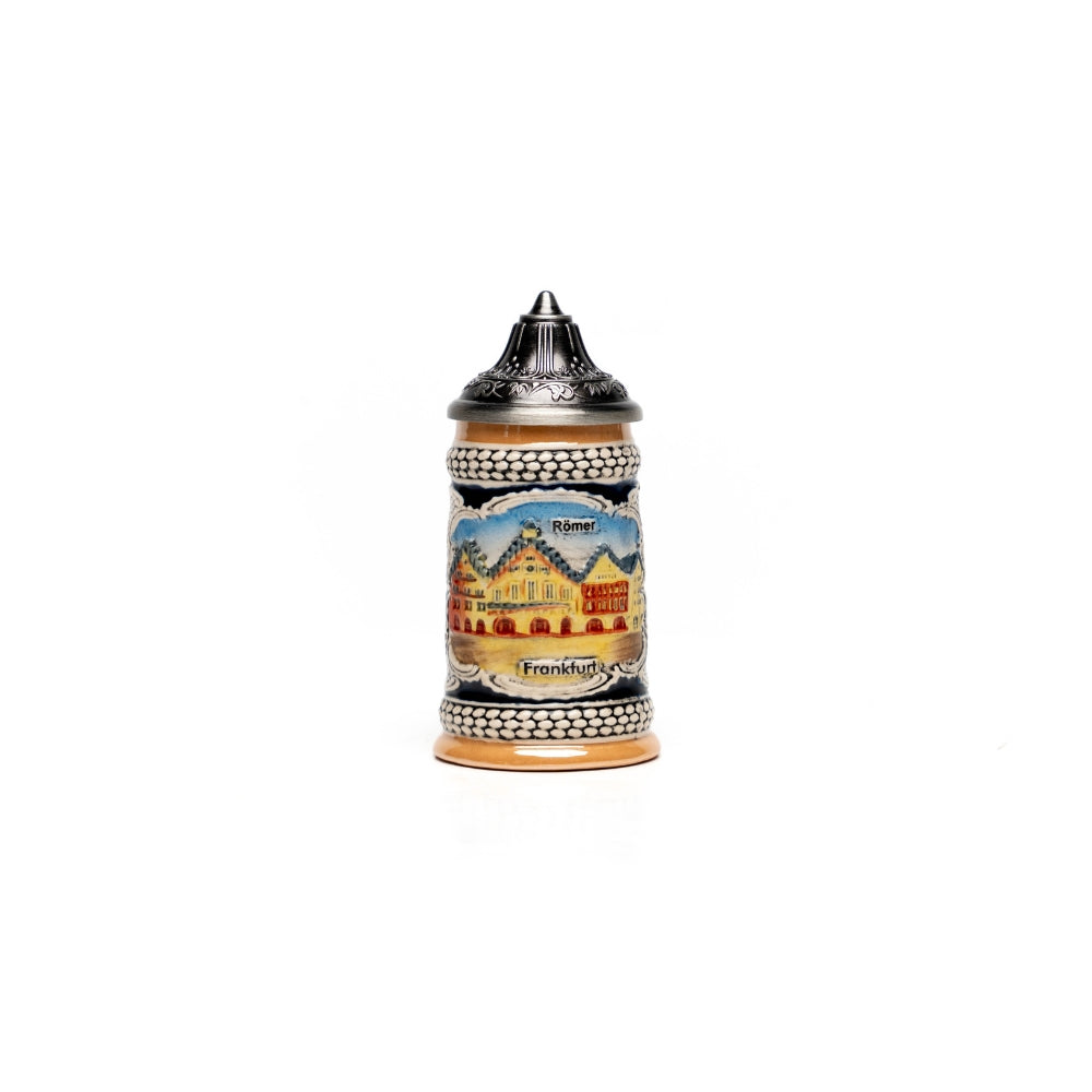 Mini Bierkrug mit Frankfurt Römer Relief – traditionelles Deutschland Souvenir