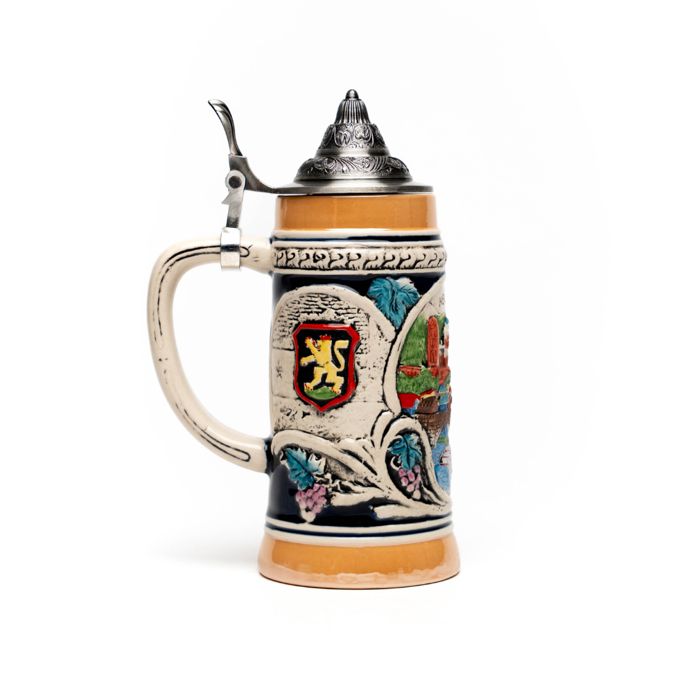 Mittelgroßer Bierkrug mit Heidelberg Relief – kunstvolles Deutschland Souvenir
