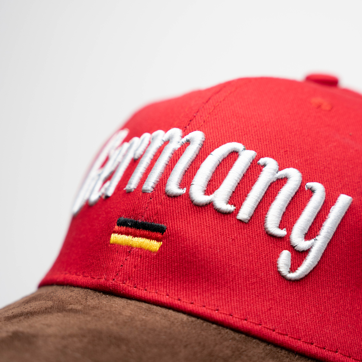 Amend Souvenir Rote Leder-Cap mit Germany-Schriftzug – Deutschland Souvenir