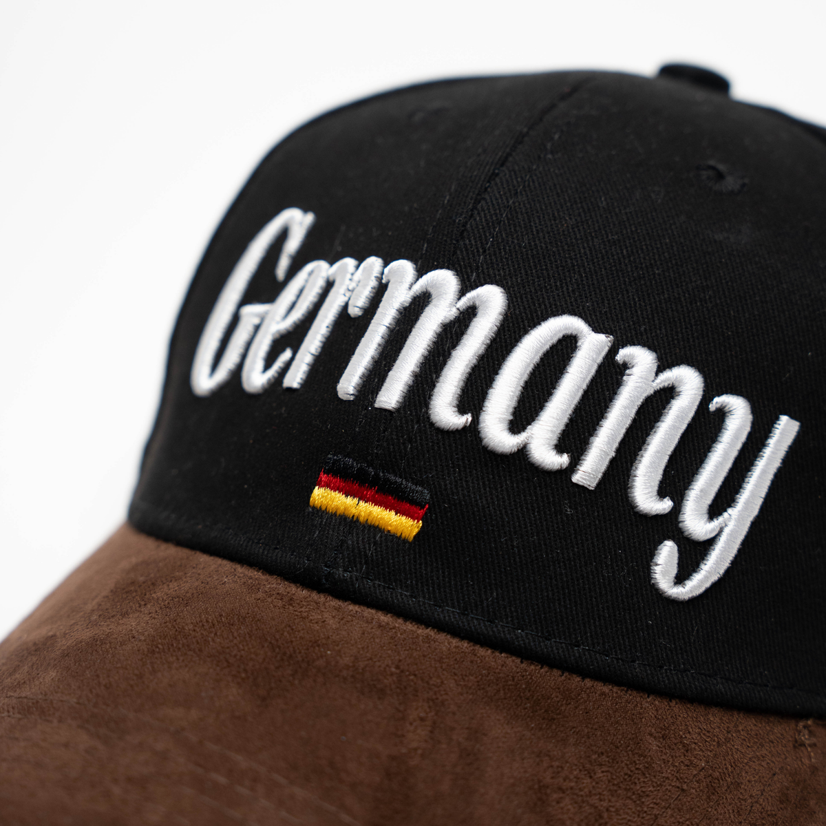 Amend Souvenir Schwarze Leder-Cap mit Germany-Schriftzug – Deutschland Souvenir