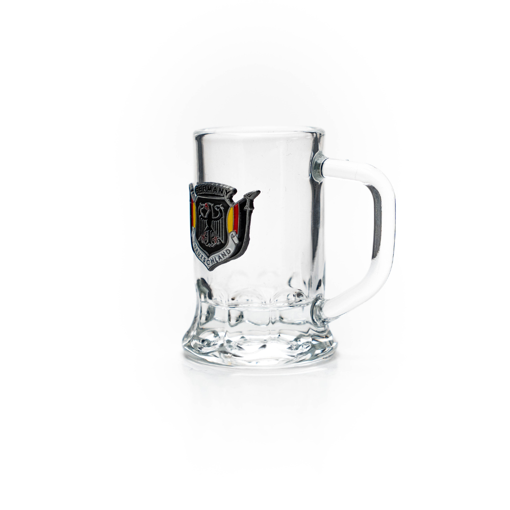 Mini-Glasseidel 2 cl Schnapsglas mit Adler-Metallwappen – Bierglas / Shotglas Deutschland Souvenir