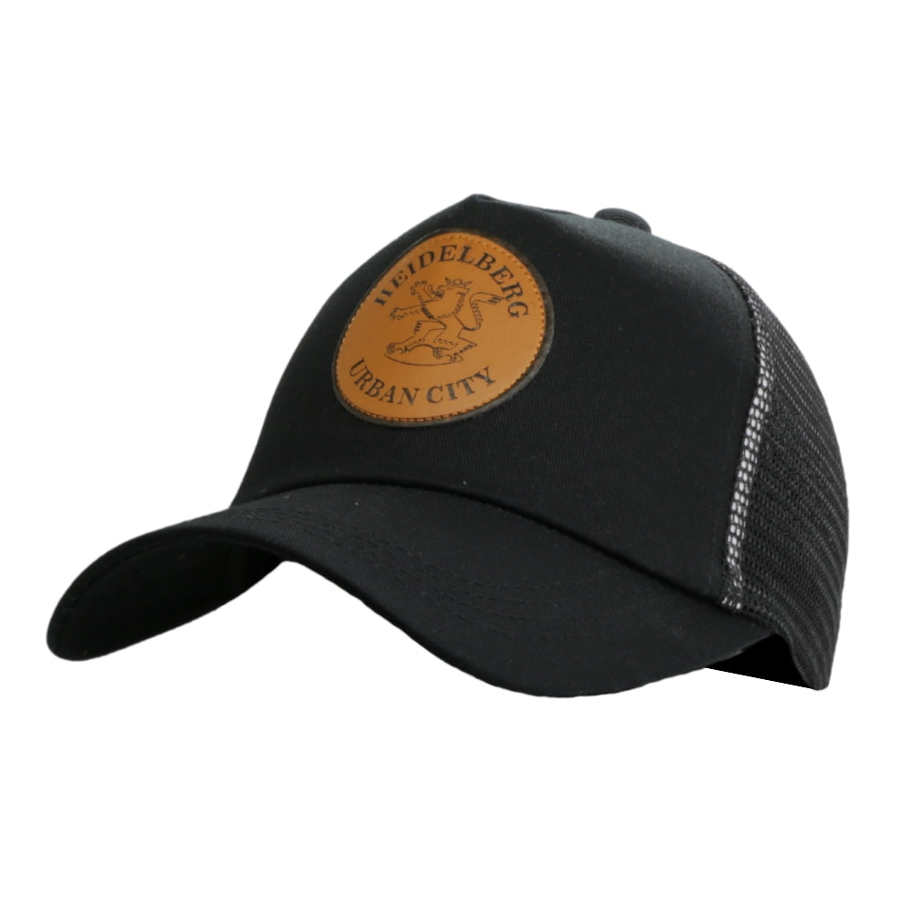 Schwarze Trucker-Cap mit Netzrückseite und „Heidelberg Urban City“ Patch – Germany Souvenir