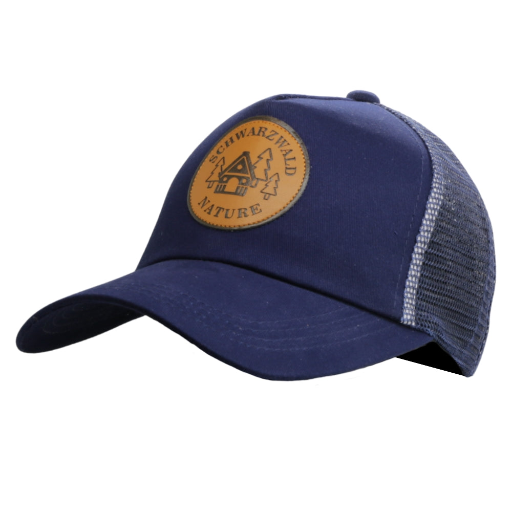 Trucker-Cap in Navy mit Netzrückseite und „Schwarzwald Nature“-Patch – Germany Souvenir