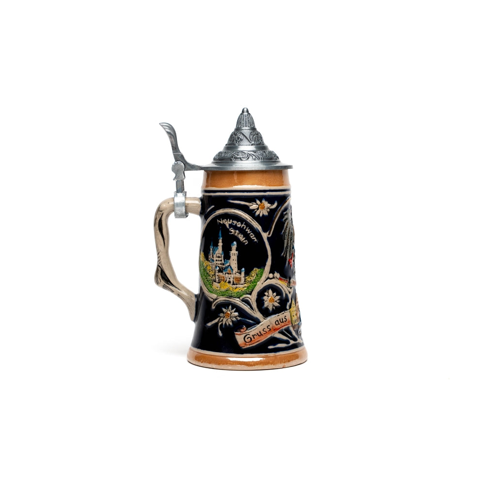 Kleiner Bierkrug mit Deutschland-Panorama – traditionelles Deutschland Souvenir