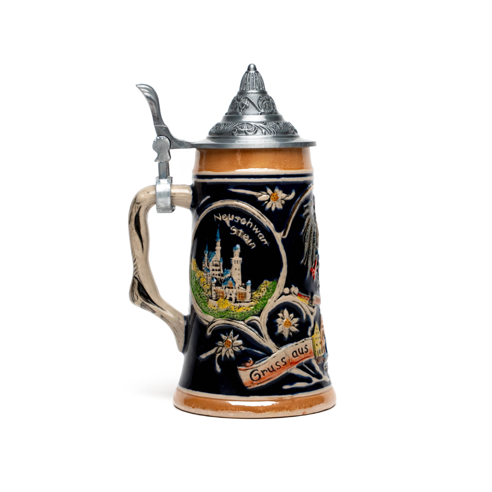 Mittelgroßer Bierkrug mit Deutschland-Ansicht – traditionelles Deutschland Souvenir