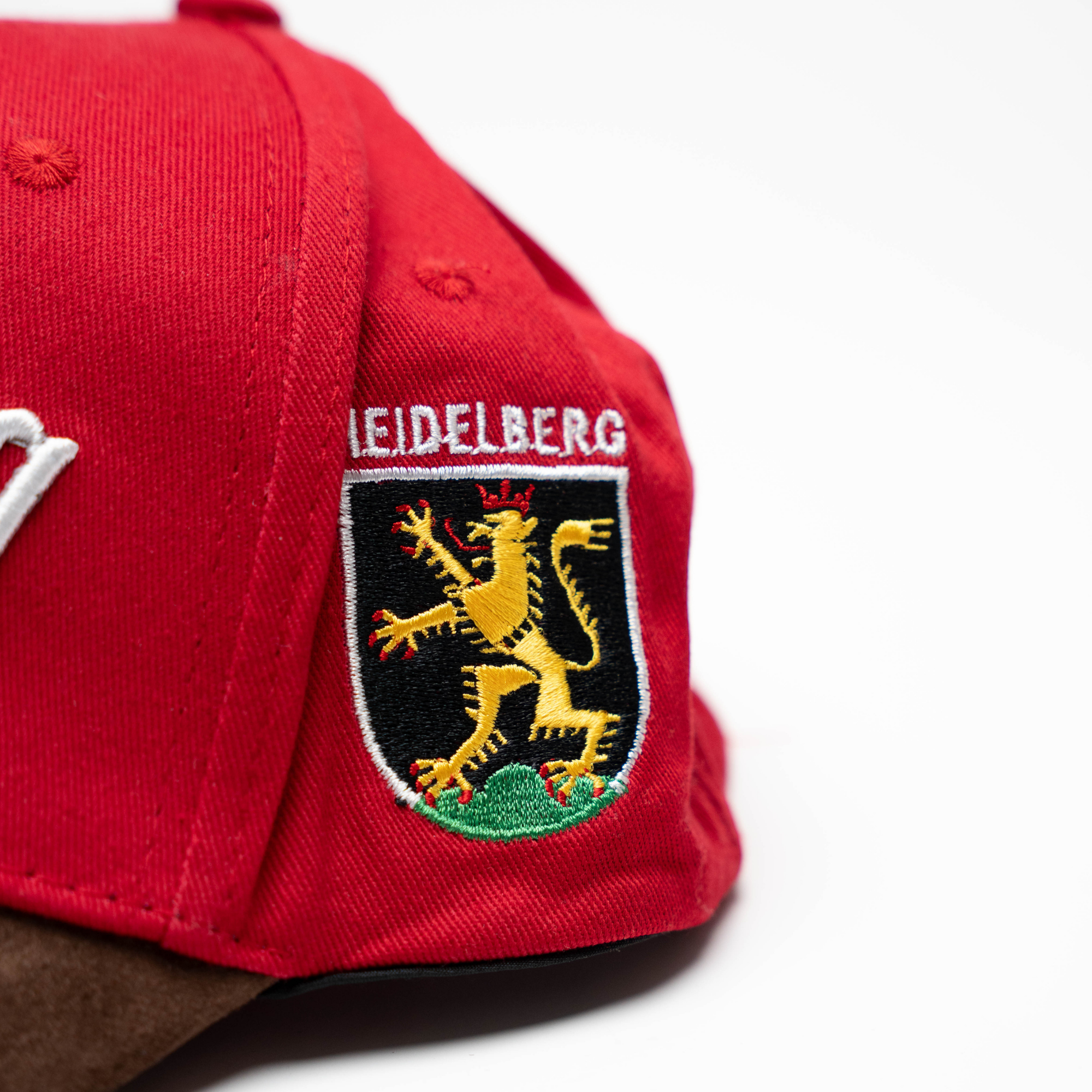 Rote Leder-Cap mit Heidelberg-Wappen – Deutschland Souvenir