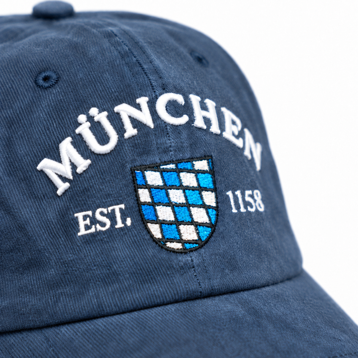 Verwaschene Cap mit München-Schriftzug in rot - Deutschland Souvenir