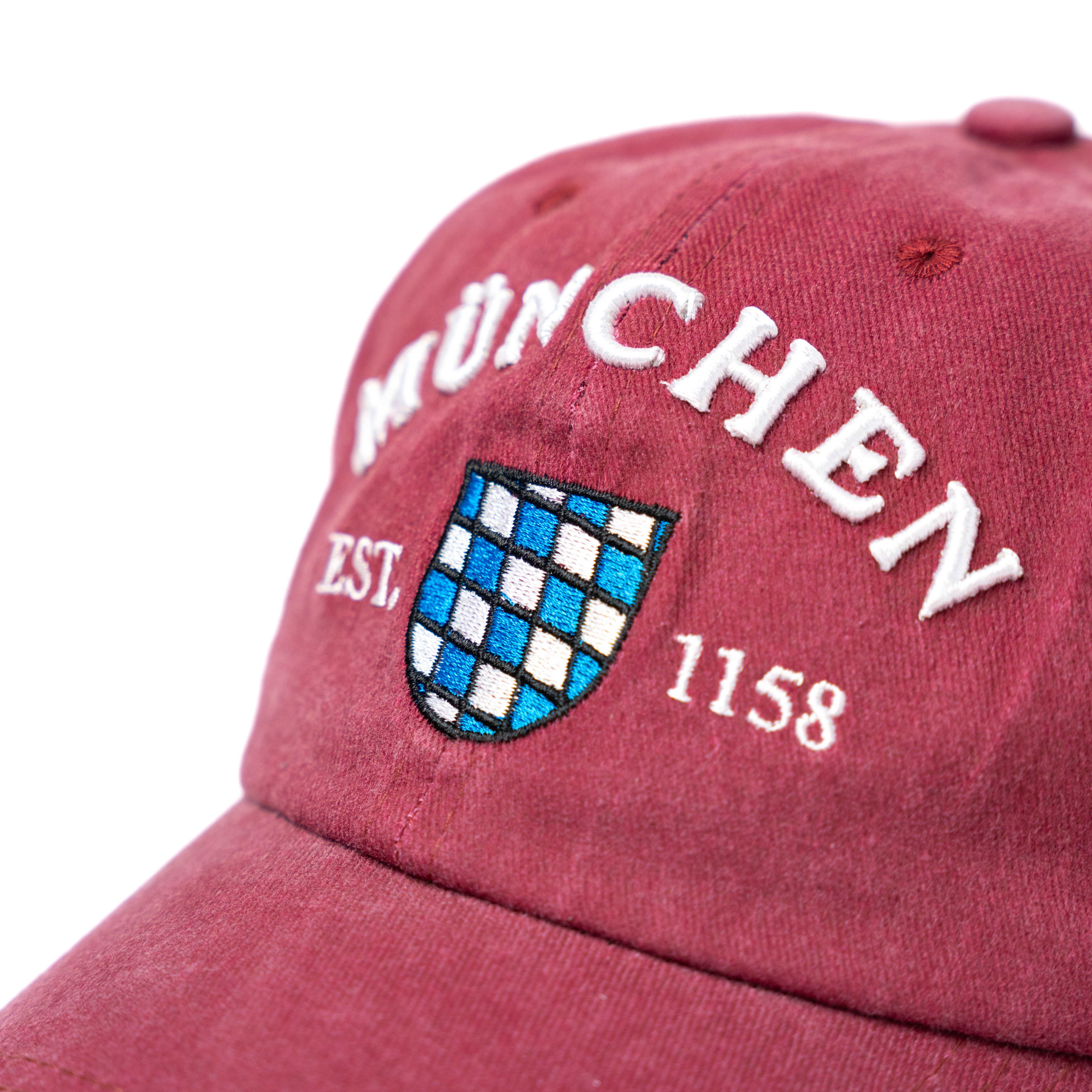 Verwaschene Cap mit München-Schriftzug in rot - Deutschland Souvenir