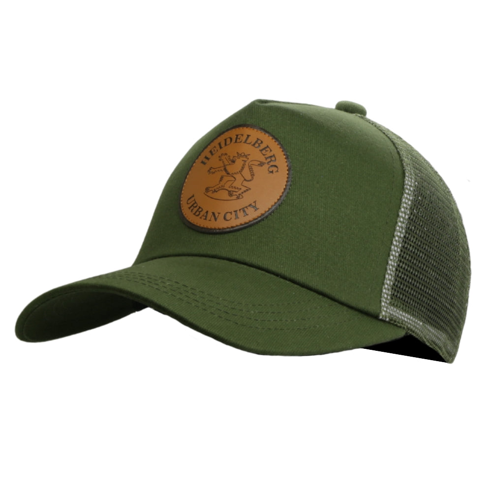 Olivefarbene Trucker-Cap mit Netzrückseite und „Heidelberg Urban City“ Patch – Germany Souvenir